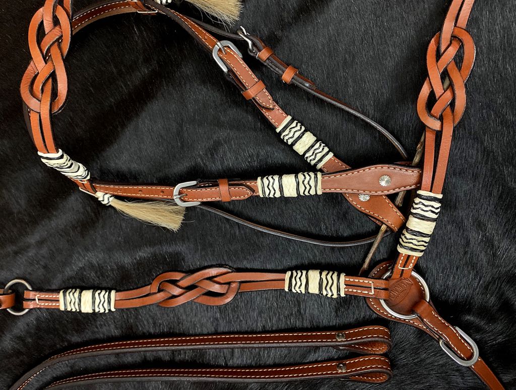 Western-Kopfstück mit Vorderzeug, keltischen Knoten und geflochtene Rohhaut Akzente, Set